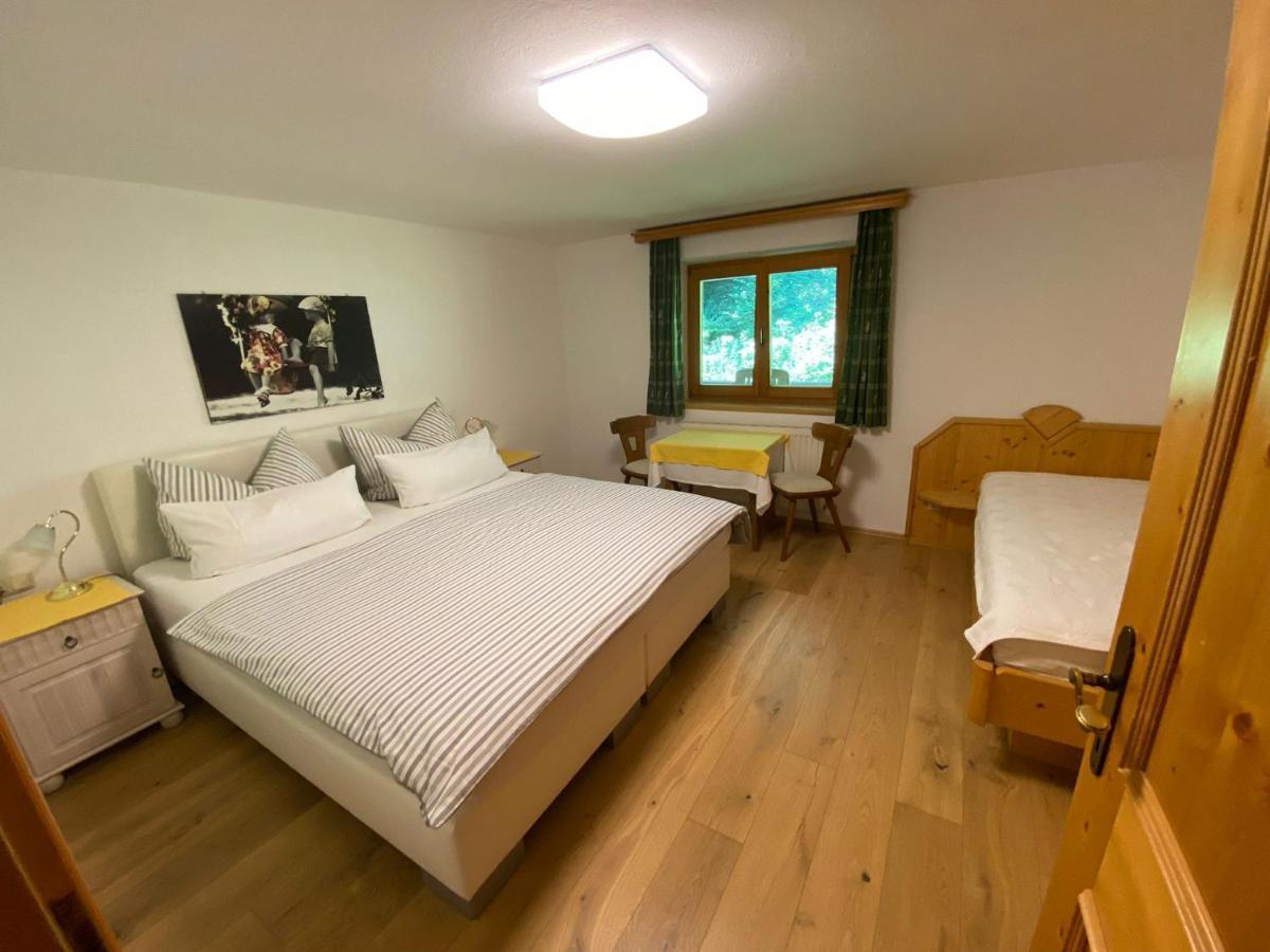 Appartamento Haus Waldrand Oberndorf in Tirol Esterno foto
