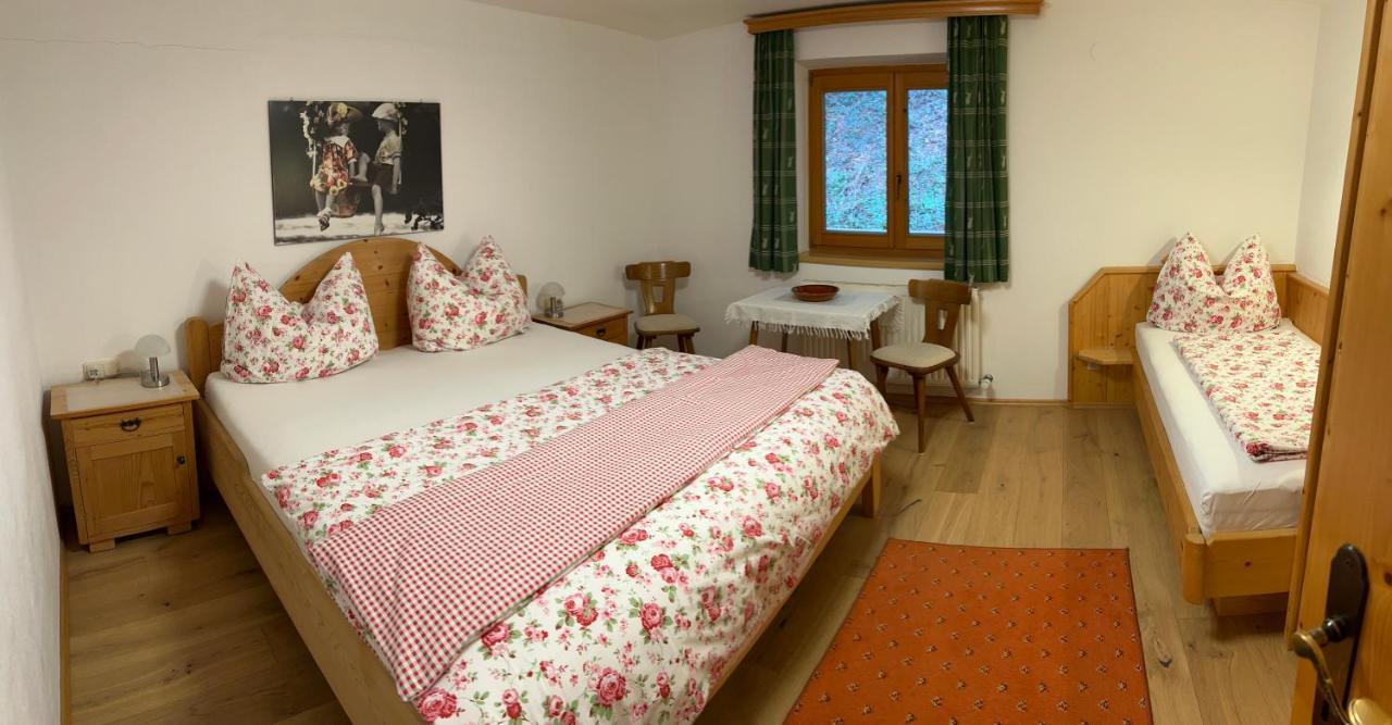 Appartamento Haus Waldrand Oberndorf in Tirol Esterno foto