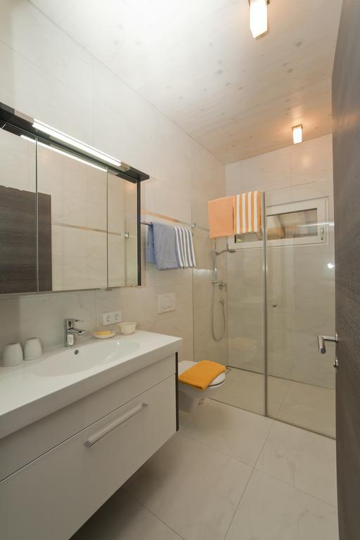 Appartamento Haus Waldrand Oberndorf in Tirol Camera foto