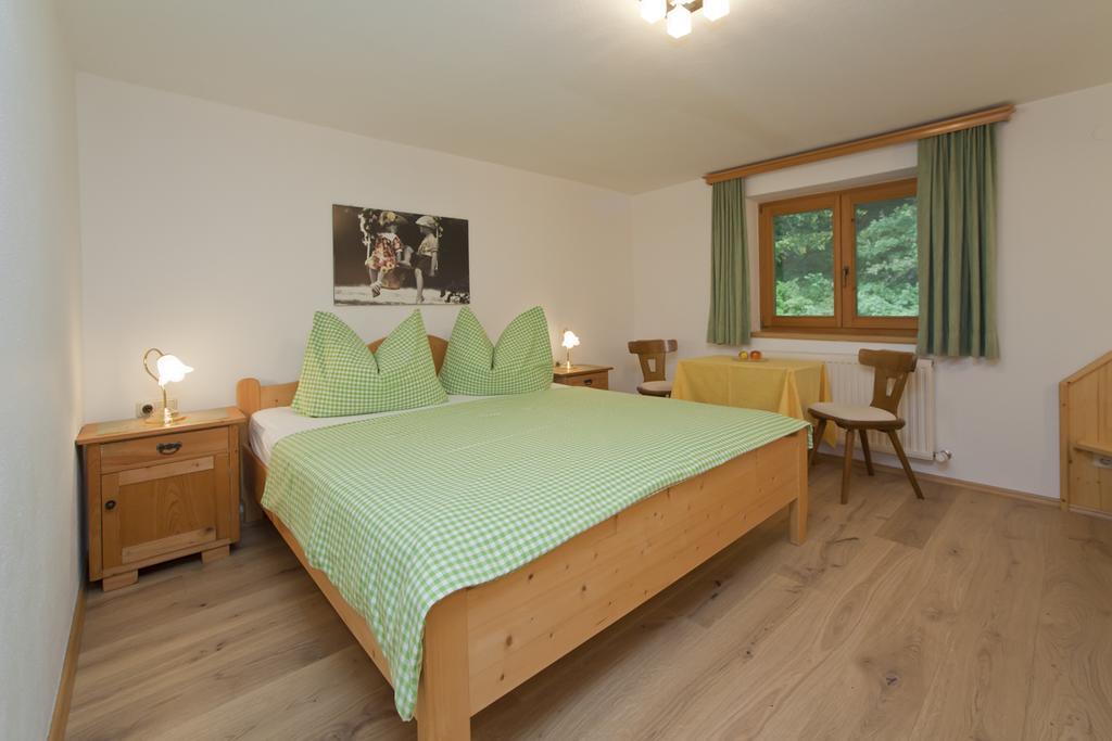 Appartamento Haus Waldrand Oberndorf in Tirol Esterno foto